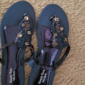 Simply Vera Wang Flats